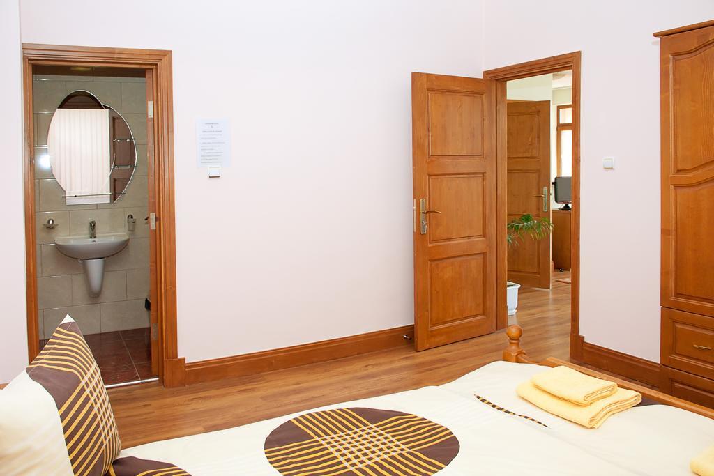 Guest House London Velingrado Habitación foto